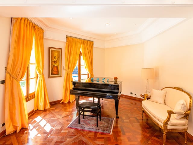 Outro com 869m² 4 quartos e 6 banheiros, à venda, no bairro Jardim Morumbi em São Paulo