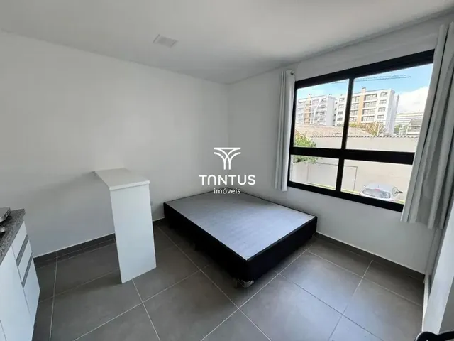 Outro para alugar, no bairro Rebouças em Curitiba