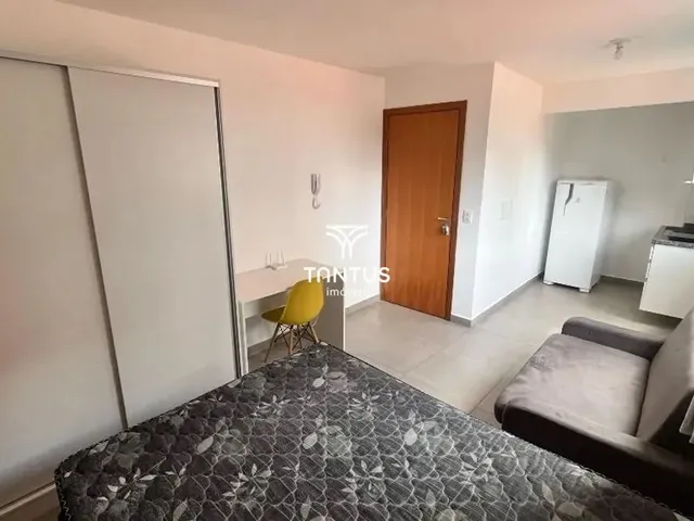 Outro 1 quarto e 1 banheiro, para alugar, no bairro Bacacheri em Curitiba