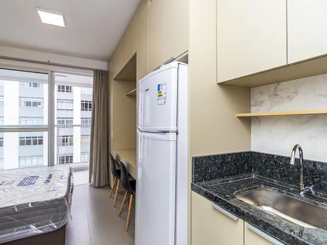 Outro 1 quarto e 1 banheiro, à venda, no bairro Centro em Curitiba