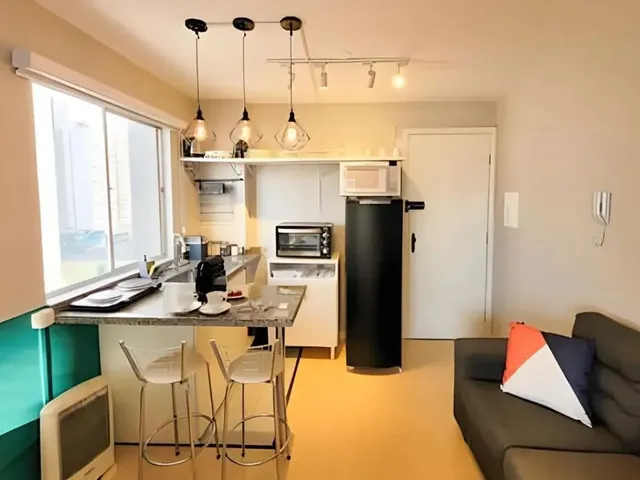 Outro 1 quarto e 1 banheiro, à venda, no bairro Centro em Curitiba