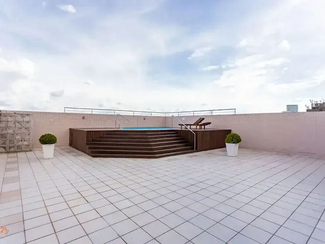 Outro 1 quarto e 1 banheiro, à venda, no bairro Cristo Rei em Curitiba