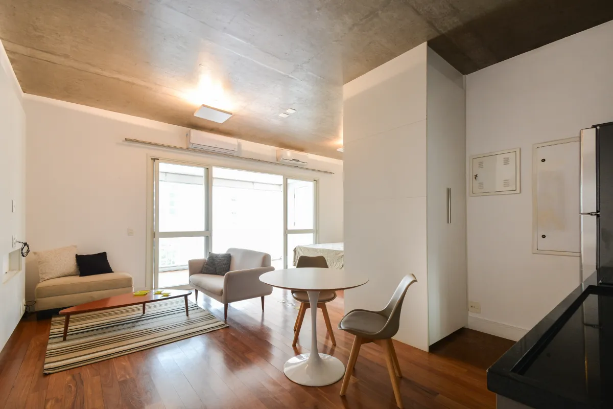 Studio para venda e locação em Itaim Bibi com 1 quarto, sendo 1 suíte , 60m²