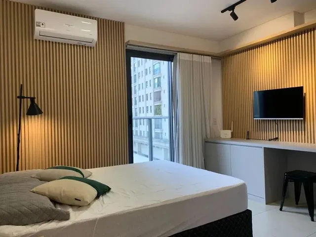 Outro 1 quarto e 1 banheiro, para alugar, no bairro Centro em Curitiba