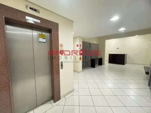 Outro 1 quarto e 1 banheiro, para alugar, no bairro Centro em Curitiba