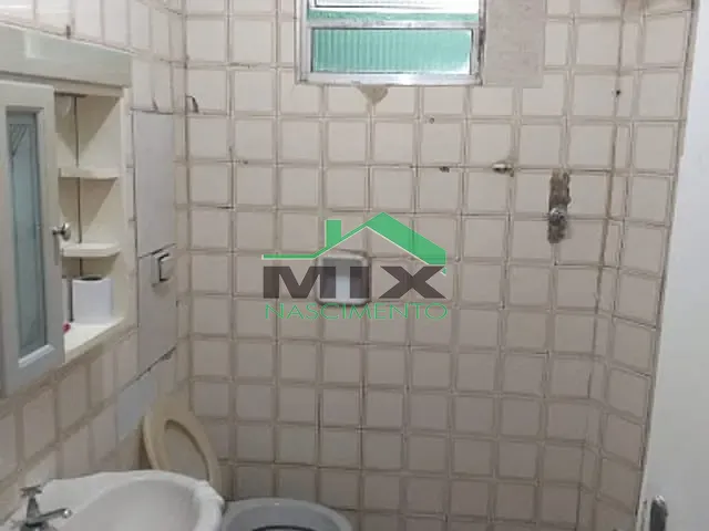 Casa com 130m² 3 quartos e 1 banheiro, à venda, no bairro Vila Nogueira em Diadema