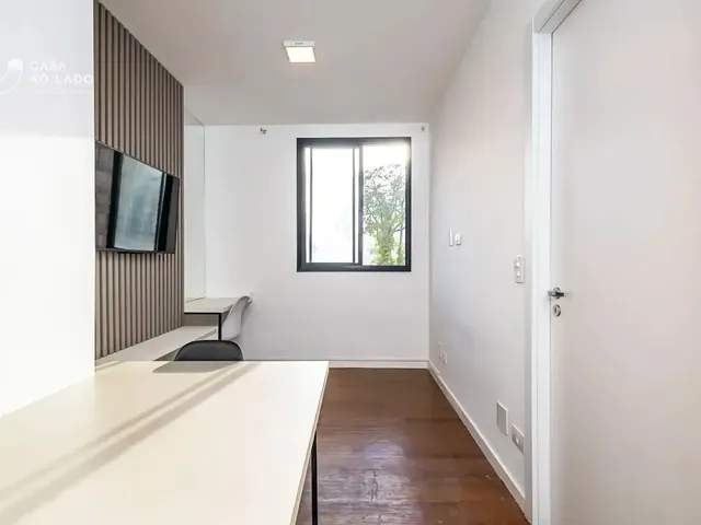 Outro 1 quarto e 1 banheiro, à venda, no bairro Centro em Curitiba