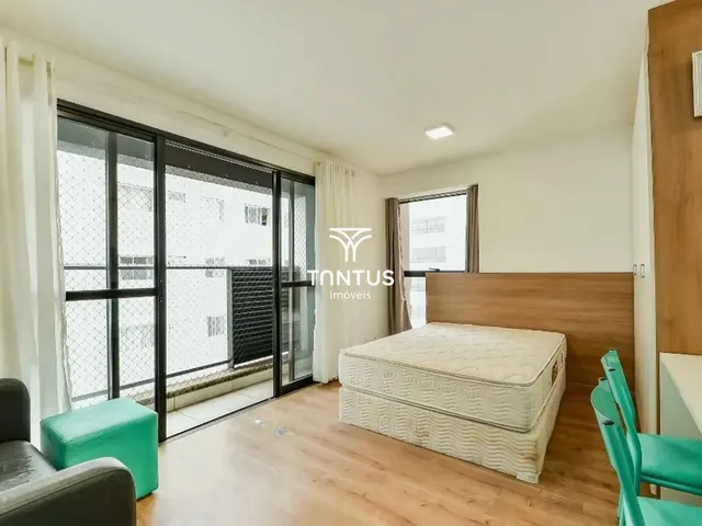 Outro 1 quarto e 1 banheiro, para alugar, no bairro Campina do Siqueira em Curitiba