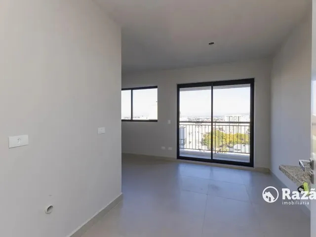 Outro 1 quarto e 1 banheiro, para alugar, no bairro Portão em Curitiba