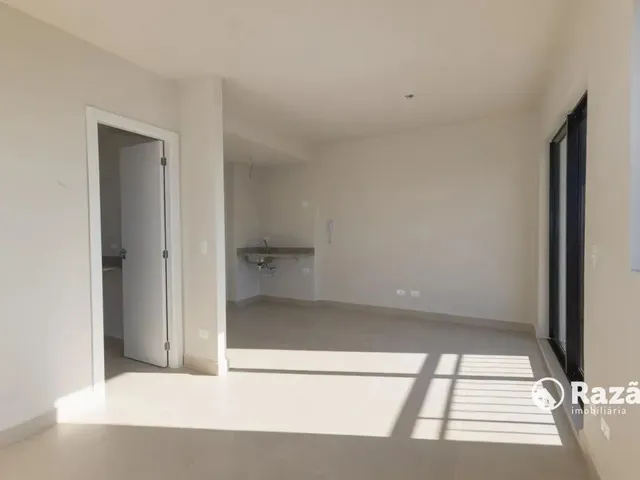 Outro 1 quarto e 1 banheiro, para alugar, no bairro Portão em Curitiba