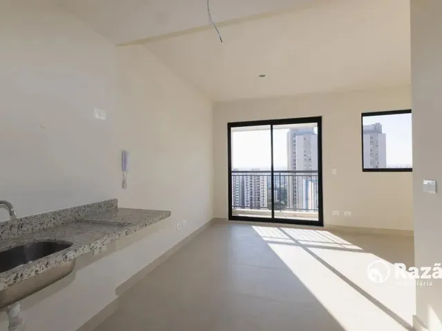 Outro 1 quarto e 1 banheiro, para alugar, no bairro Portão em Curitiba