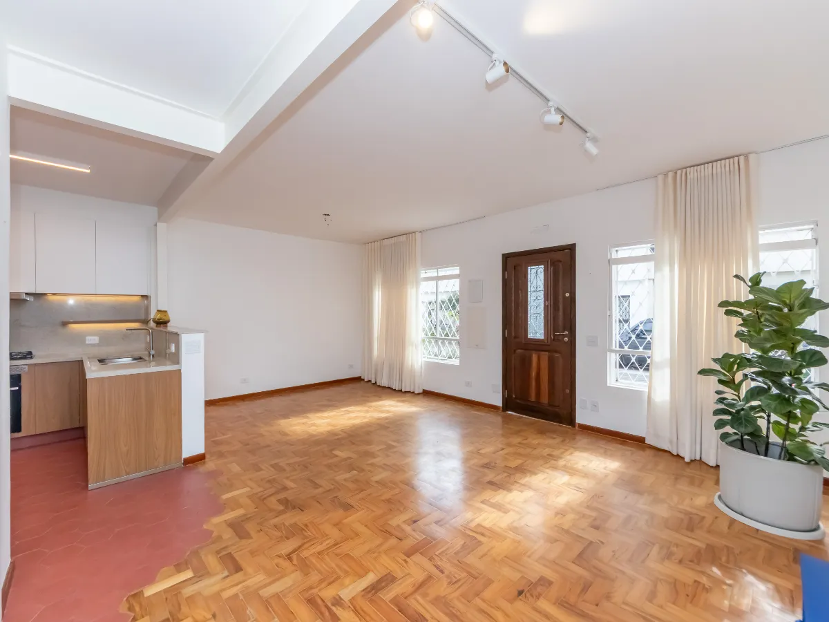 Casa de vila para venda em Cidade Monções com 3 quartos, sendo 2 suítes, 150m²