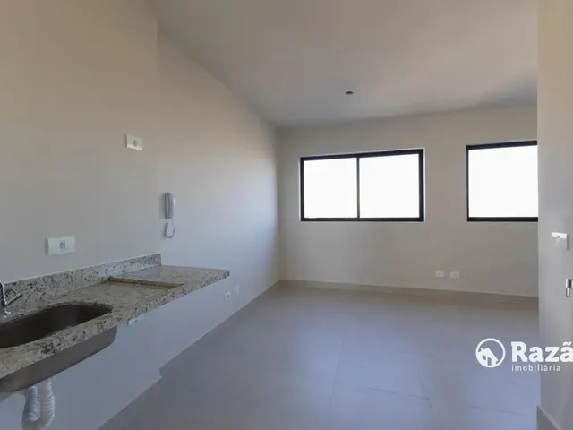 Outro 1 quarto e 1 banheiro, para alugar, no bairro Portão em Curitiba