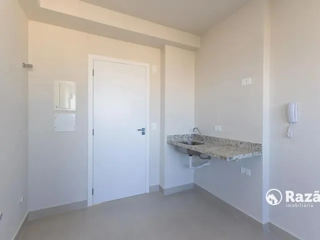 Outro 1 quarto e 1 banheiro, para alugar, no bairro Portão em Curitiba