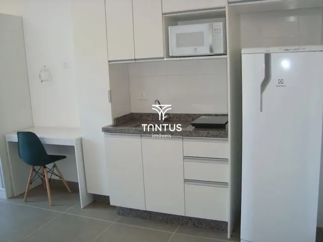 Outro 1 quarto e 1 banheiro, para alugar, no bairro Tarumã em Curitiba