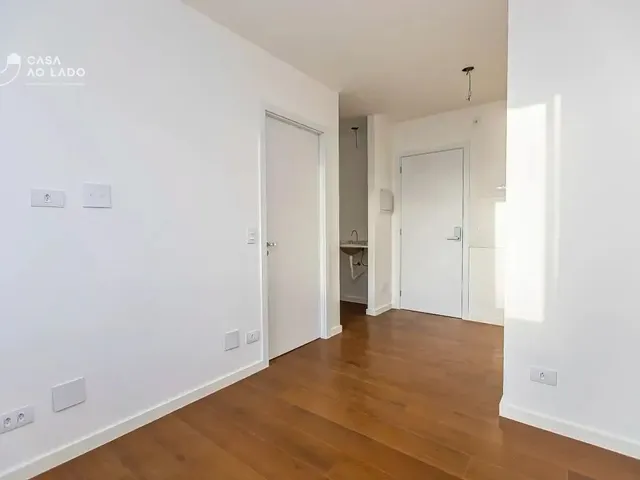 Outro 1 quarto e 1 banheiro, à venda, no bairro Centro em Curitiba