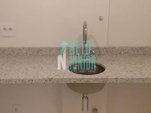 Prédio com 11300m², à venda, no bairro Santo Amaro em São Paulo