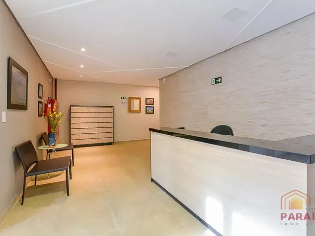 Outro 1 quarto e 1 banheiro, para alugar, no bairro Centro em Curitiba