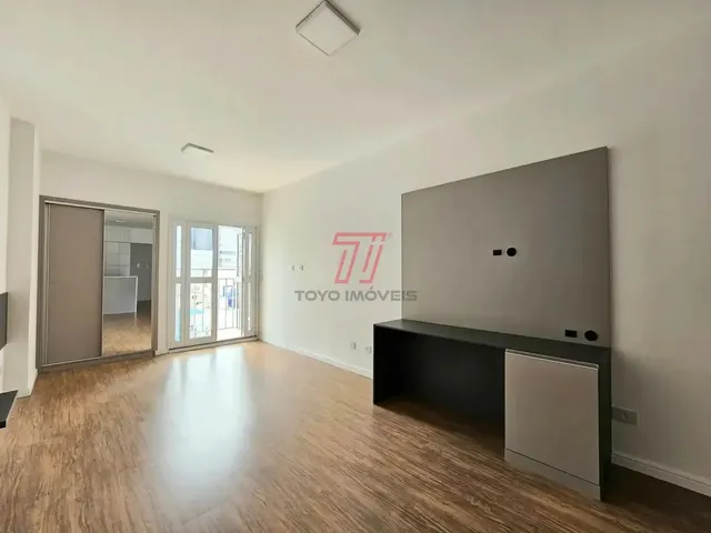 Outro 1 quarto e 1 banheiro, para alugar, no bairro Centro em Curitiba