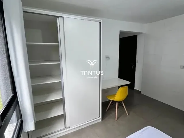 Outro 1 quarto e 1 banheiro, para alugar, no bairro Bacacheri em Curitiba