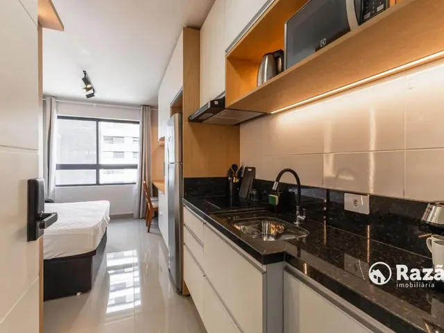 Outro 1 quarto e 1 banheiro, para alugar, no bairro Centro em Curitiba