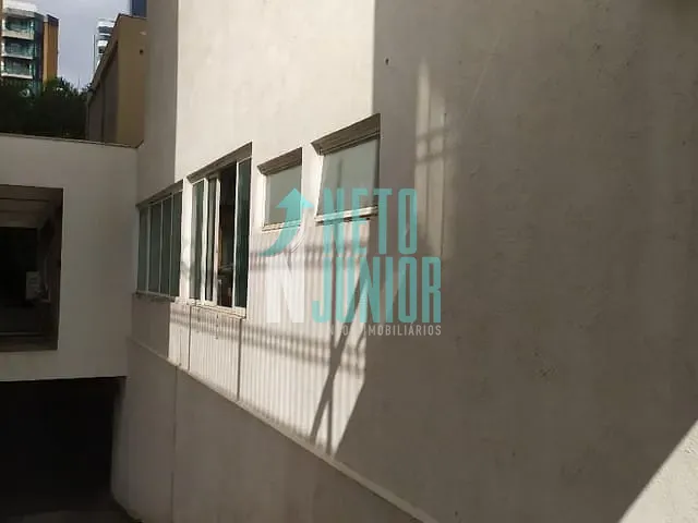 Prédio com 530m², à venda, no bairro Moema em São Paulo