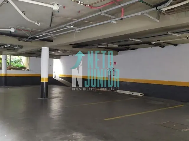 Prédio com 530m², à venda, no bairro Moema em São Paulo