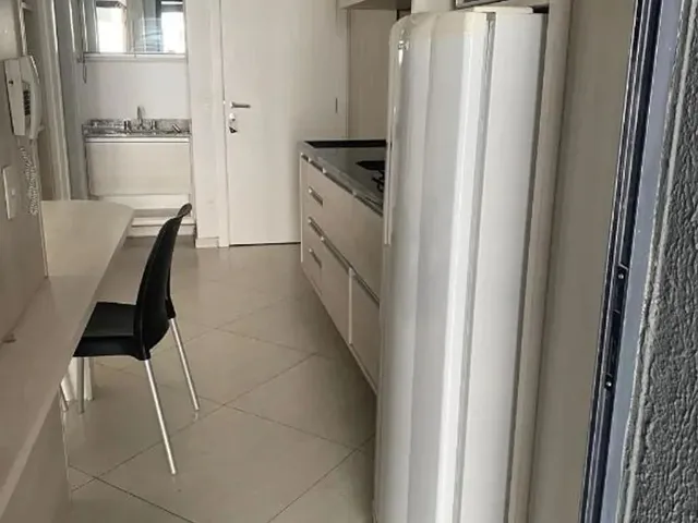 Outro 1 quarto e 1 banheiro, para alugar, no bairro Bigorrilho em Curitiba