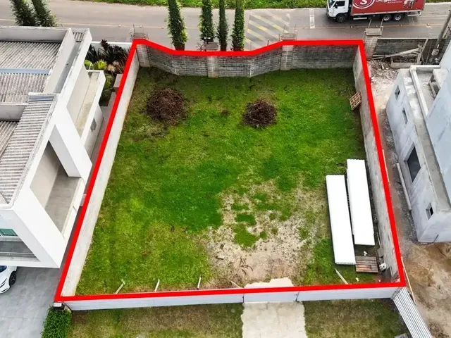 Outro com 540m², à venda, no bairro Santa Felicidade em Curitiba