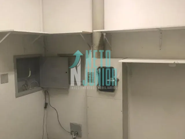 Prédio com 500m², para alugar, no bairro Lapa em São Paulo