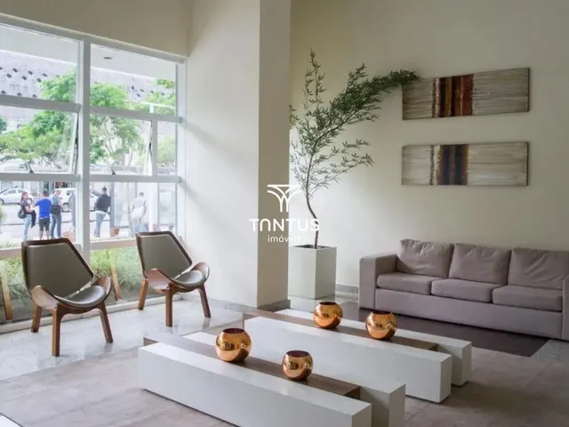 Outro 1 quarto e 1 banheiro, para alugar, no bairro Centro Cívico em Curitiba