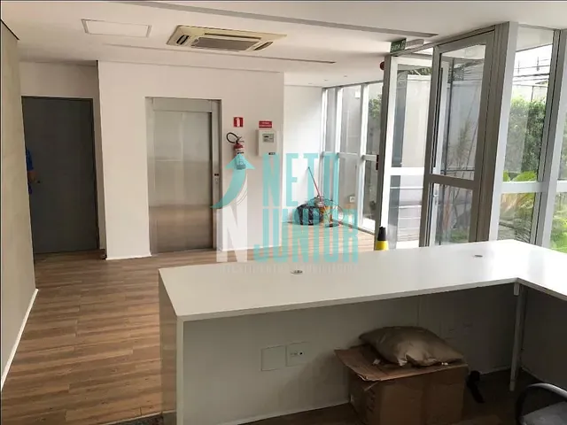 Prédio com 685m², para alugar, no bairro Vila Olímpia em São Paulo