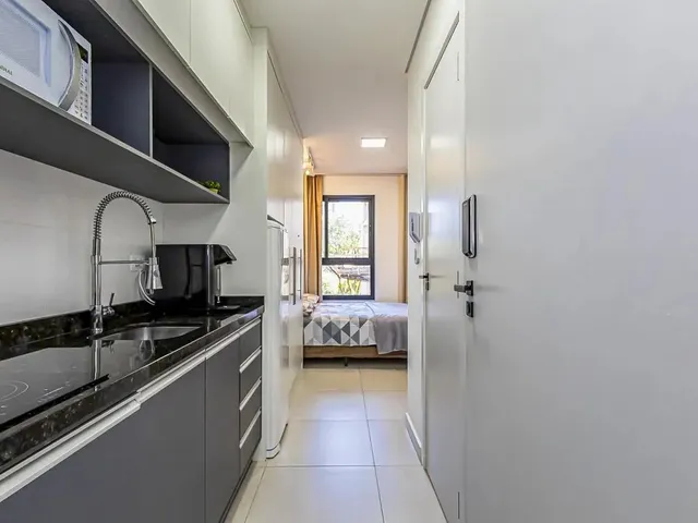 Outro 1 quarto e 1 banheiro, à venda, no bairro Água Verde em Curitiba