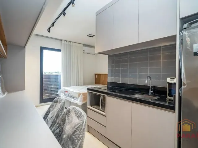 Outro 1 quarto e 1 banheiro, para alugar, no bairro Centro em Curitiba