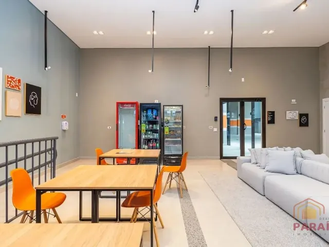 Outro 1 quarto e 1 banheiro, para alugar, no bairro Centro em Curitiba