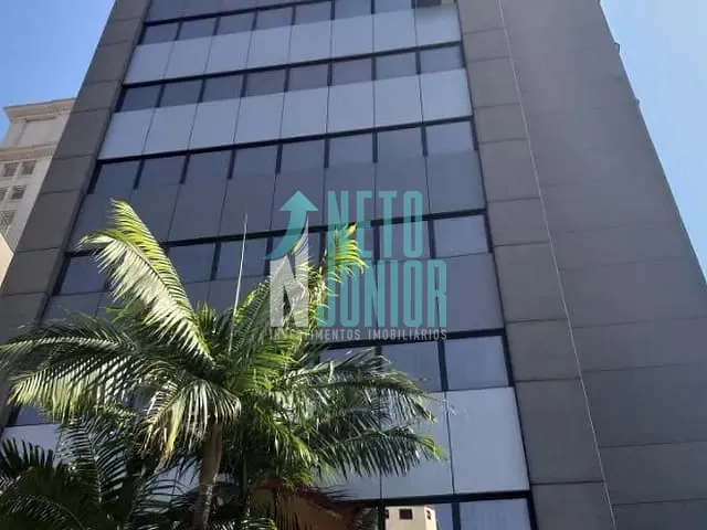 Prédio com 2560m², à venda, no bairro Vila Olímpia em São Paulo