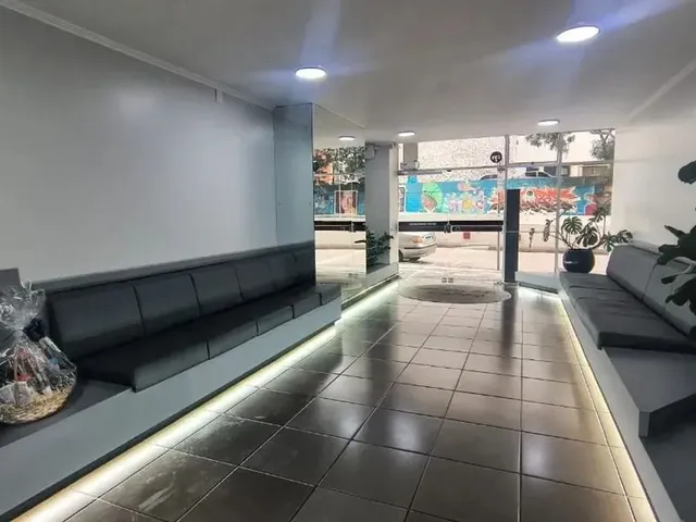 Outro 1 quarto e 1 banheiro, para alugar, no bairro Centro em Curitiba