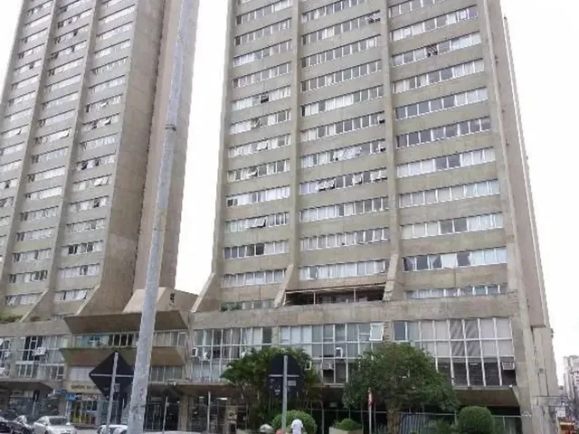 Outro 1 quarto e 1 banheiro, para alugar, no bairro Centro em Curitiba