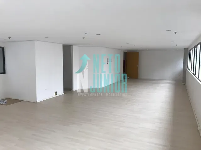 Prédio com 2300m², para alugar, no bairro Jardim Paulista em São Paulo