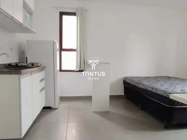 Outro 1 quarto e 1 banheiro, para alugar, no bairro Bacacheri em Curitiba