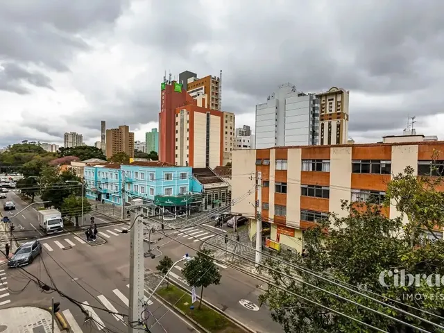 Outro 1 quarto e 1 banheiro, para alugar, no bairro Centro Cívico em Curitiba