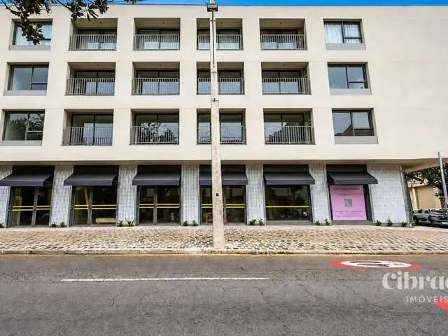 Outro 1 quarto e 1 banheiro, para alugar, no bairro Centro Cívico em Curitiba