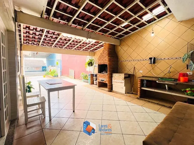 Outro com 220m² 3 quartos e 2 banheiros, à venda, no bairro Jardim Mauá em Mauá