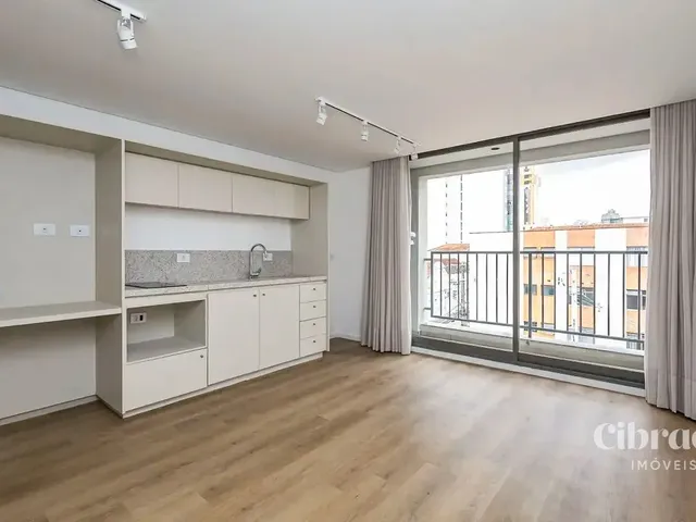 Outro 1 quarto e 1 banheiro, para alugar, no bairro Centro Cívico em Curitiba