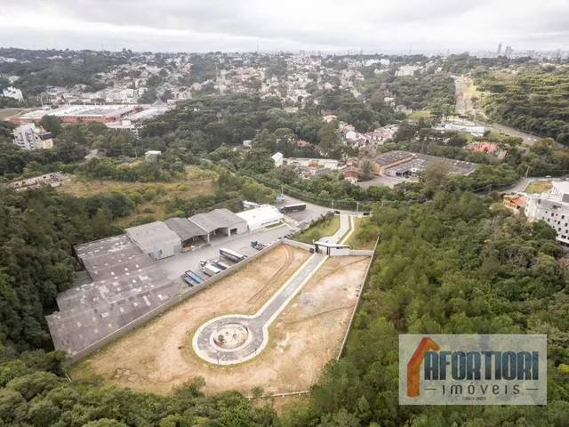 Terreno com 303m², à venda, no bairro Cascatinha em Curitiba