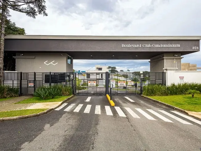 Terreno à venda, no bairro Xaxim em Curitiba