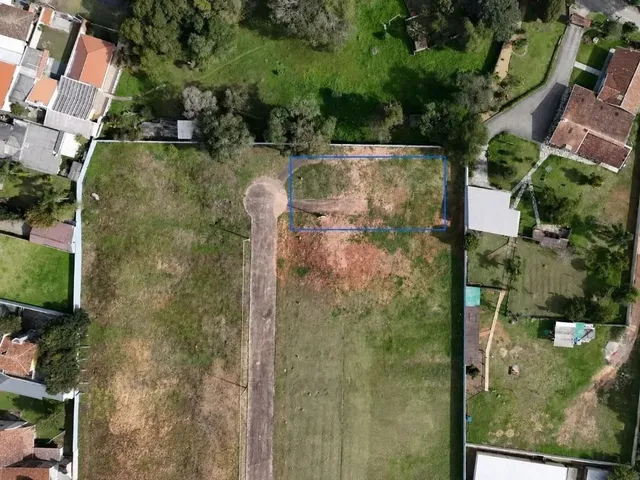 Terreno à venda, no bairro Butiatuvinha em Curitiba