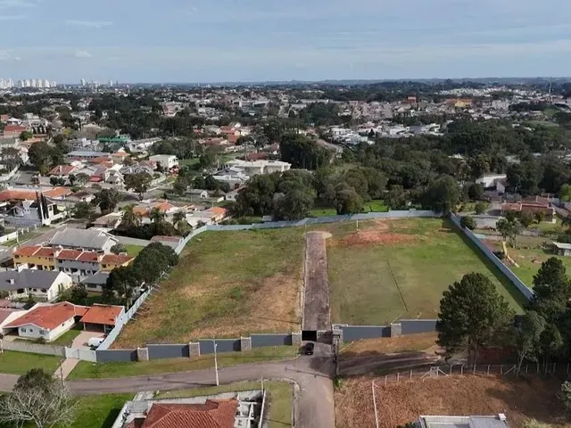 Terreno à venda, no bairro Butiatuvinha em Curitiba