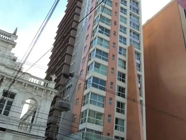 Outro 1 quarto e 1 banheiro, para alugar, no bairro Centro em Curitiba