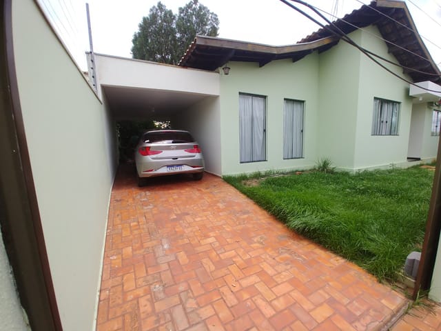 Foto do Outro - Casa de vila para venda em Santa Cruz com 3 quartos, sendo 3 suítes, 360m² | Lares e Andares Imóveis
